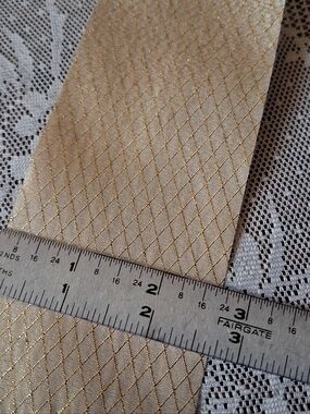 Metallic Diamond Pattern Ribbon